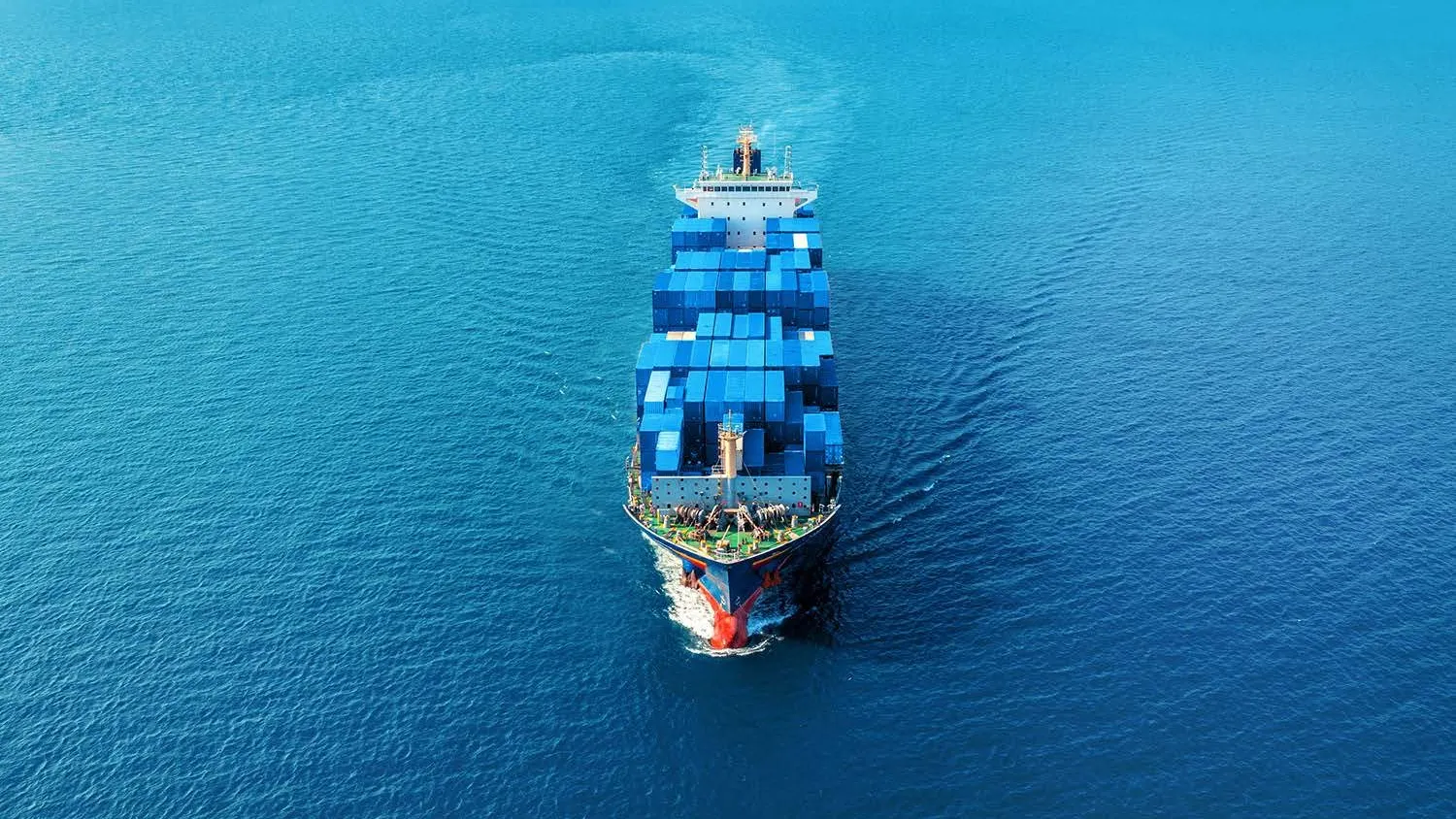 Port with containers and vessels